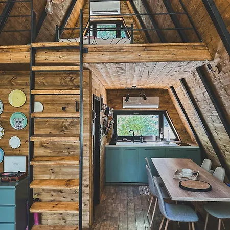 Holiday home Woodnest Cortanovci