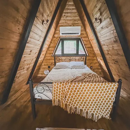 Holiday home Woodnest