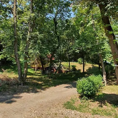 度假居 Woodnest Cortanovci